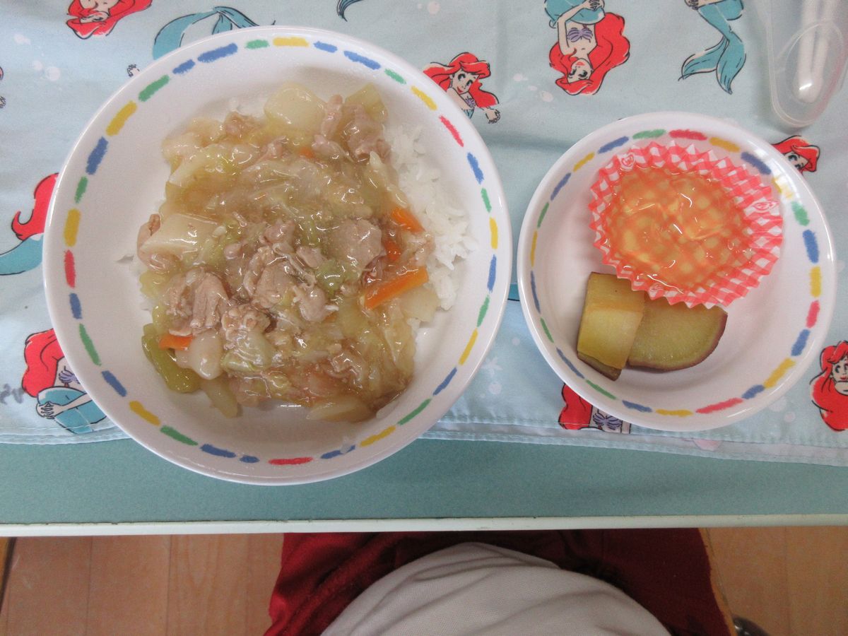 給食 (8) 給食 (8)