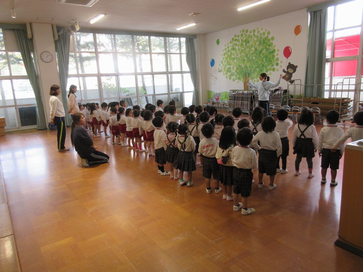 3歳誕生会 (2) 3歳誕生会 (2)
