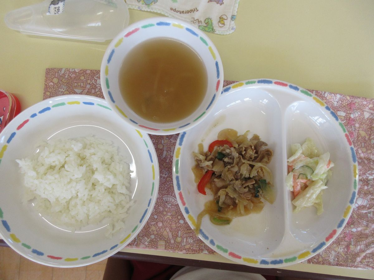給食 (1) 給食 (1)