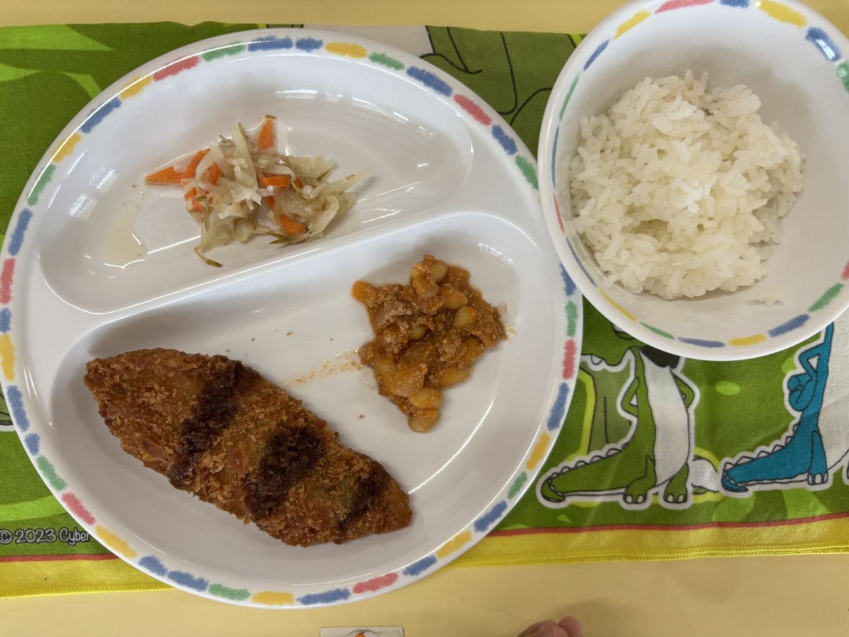 給食