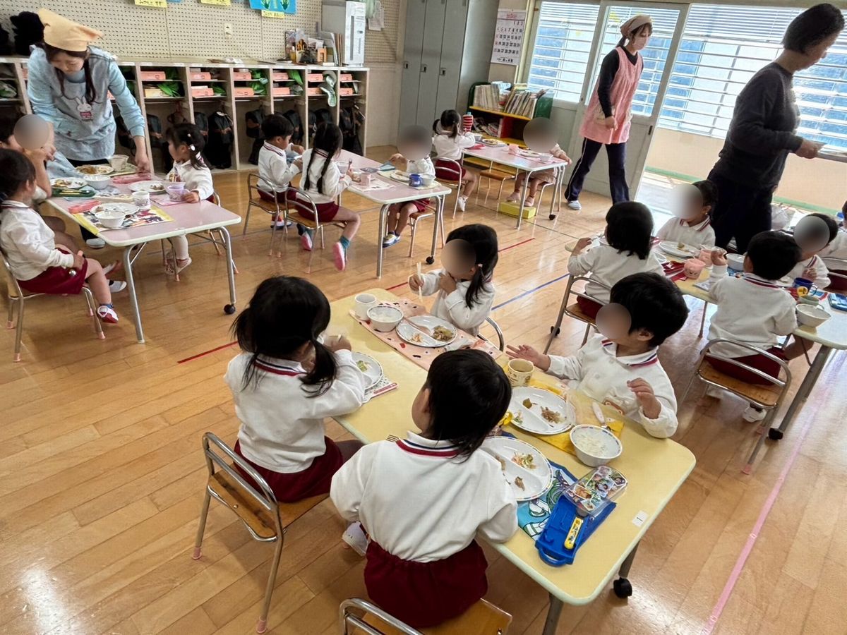 給食2 給食2