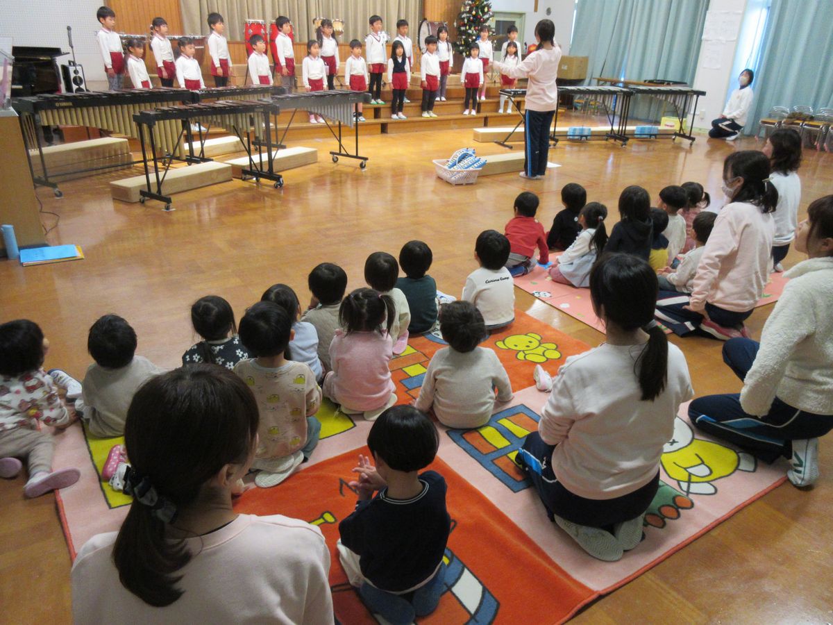 2歳見学 (2) 2歳見学 (2)