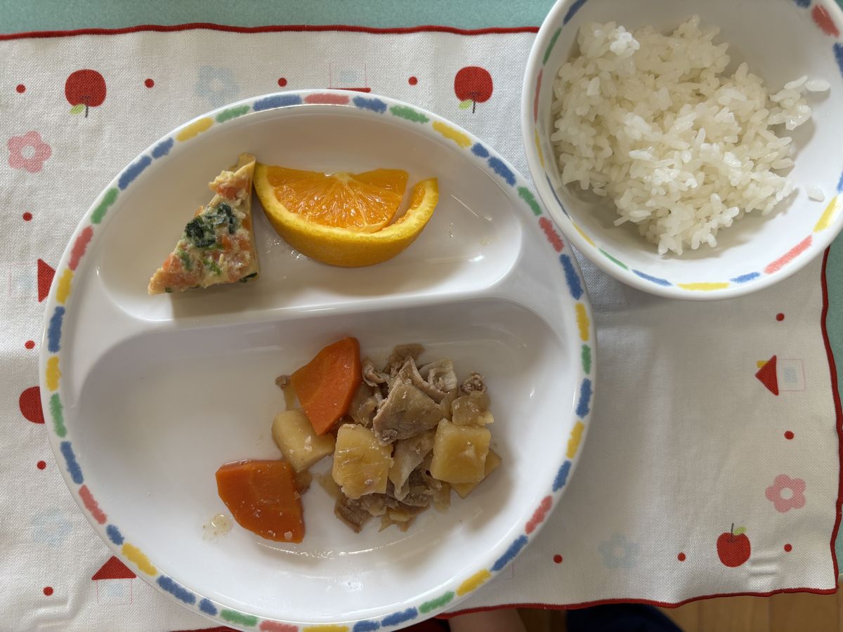 給食