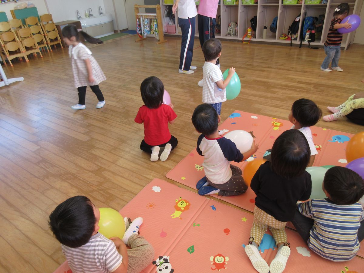 2歳風船 (1) 2歳風船 (1)