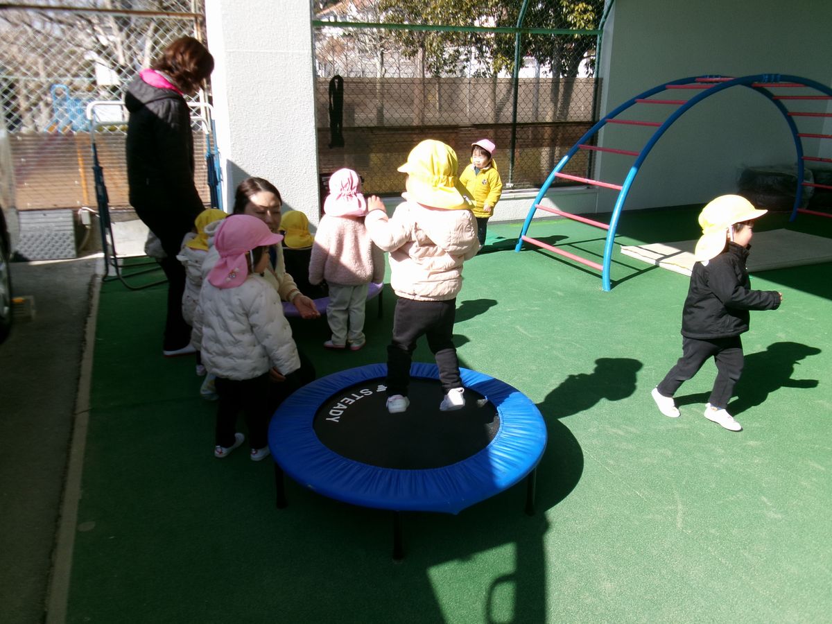 2歳 (4) 2歳 (4)