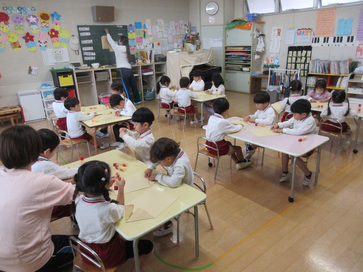 4歳フクロウ (2) 4歳フクロウ (2)