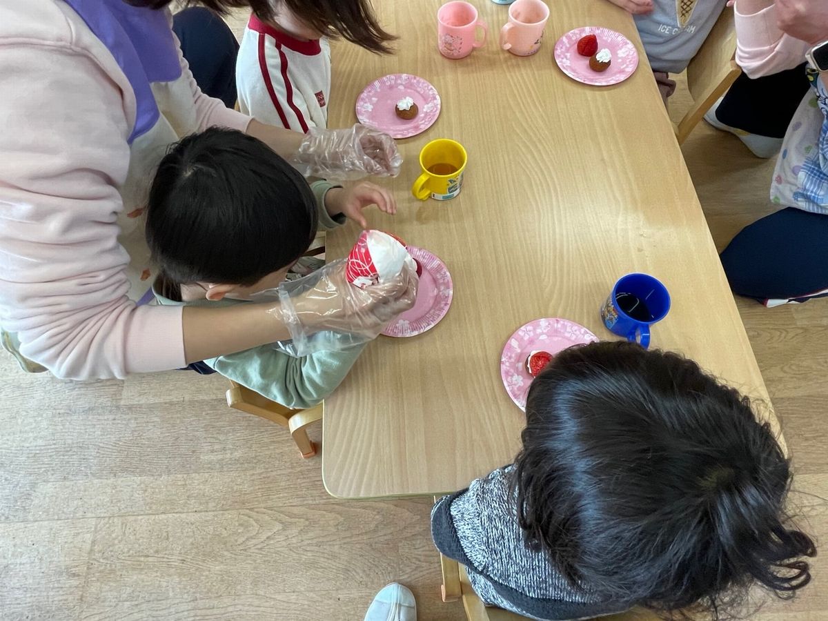 2歳ひなまつりイチゴ 2歳ひなまつりイチゴ