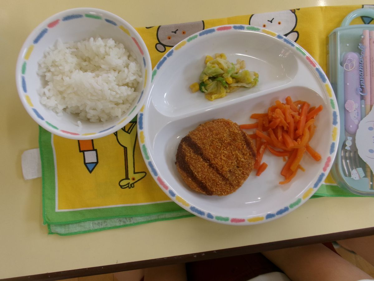 給食 給食