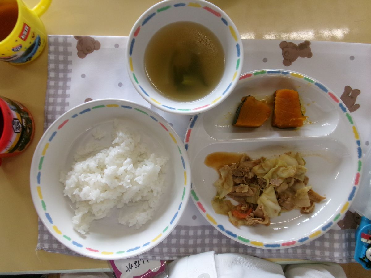 給食 (1) 給食 (1)
