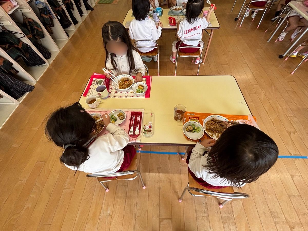 給食2 給食2