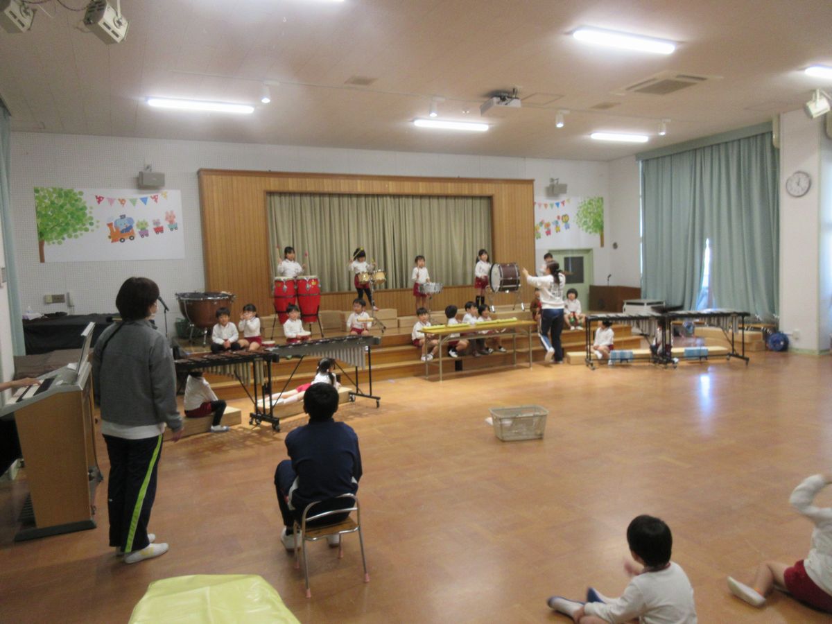 4歳音楽(す) 4歳音楽(す)