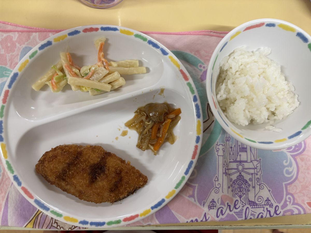 給食 給食