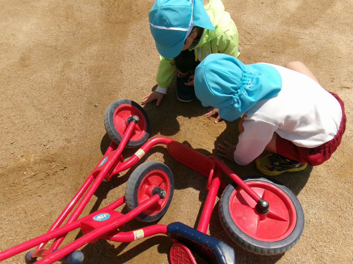 4歳 (2) 4歳 (2)