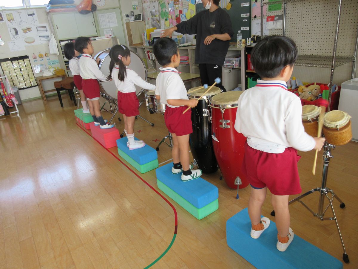 4歳楽器(ば) (8) 4歳楽器(ば) (8)