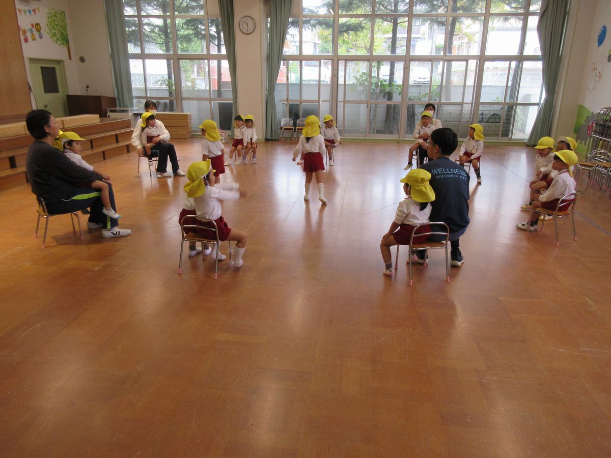 3歳体育(ひ) 3歳体育(ひ)
