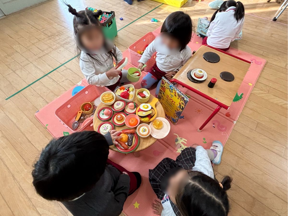 ３ごっこあそび