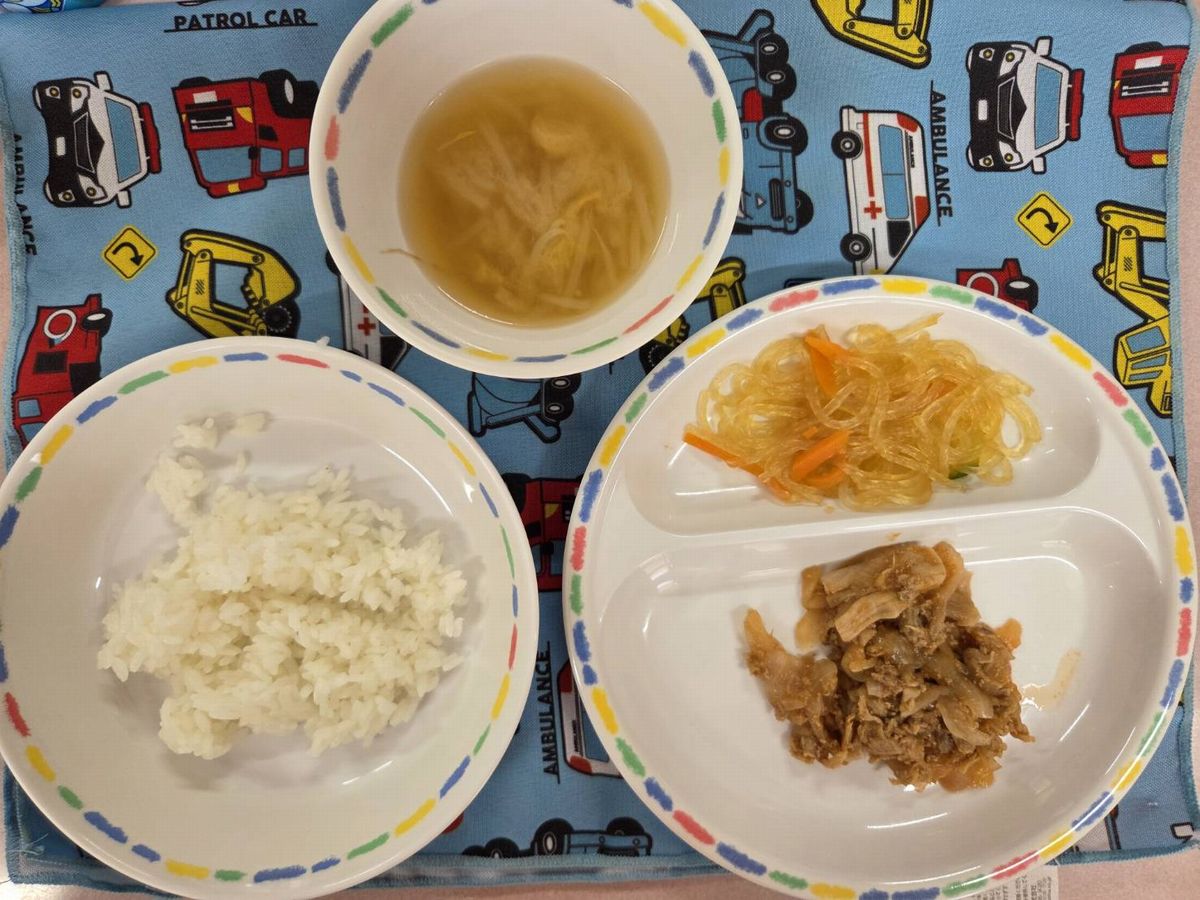 給食