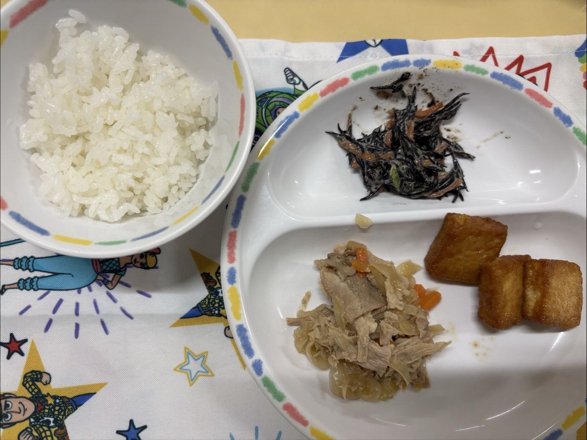 給食
