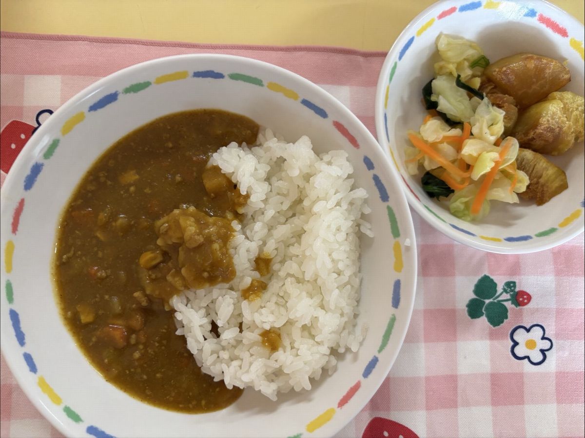給食