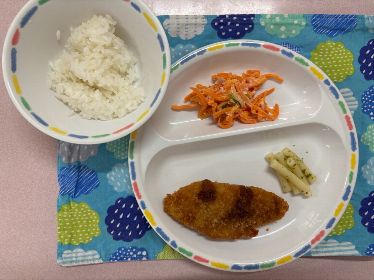 給食