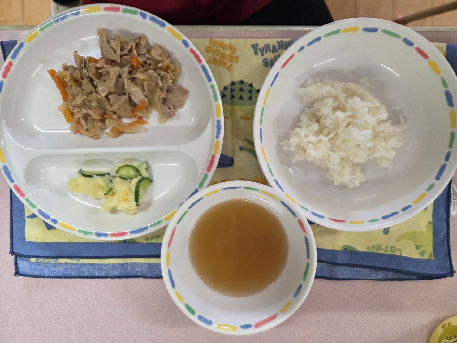 給食