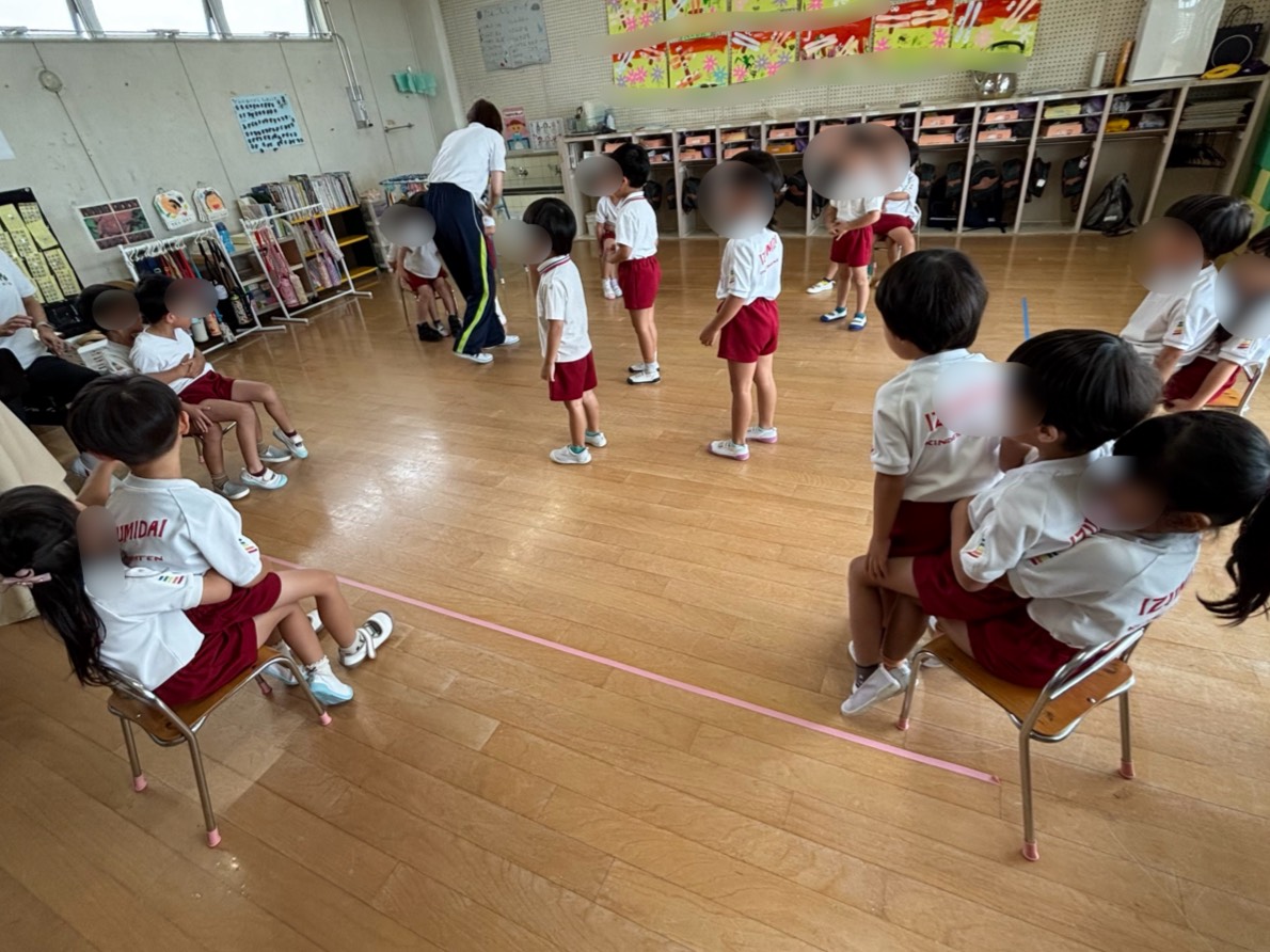 ４椅子取り２