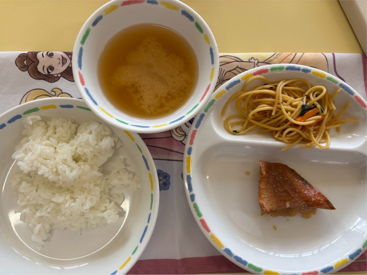 給食