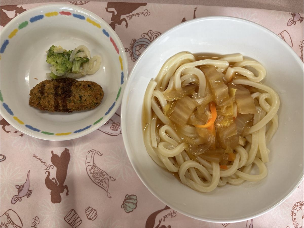 給食