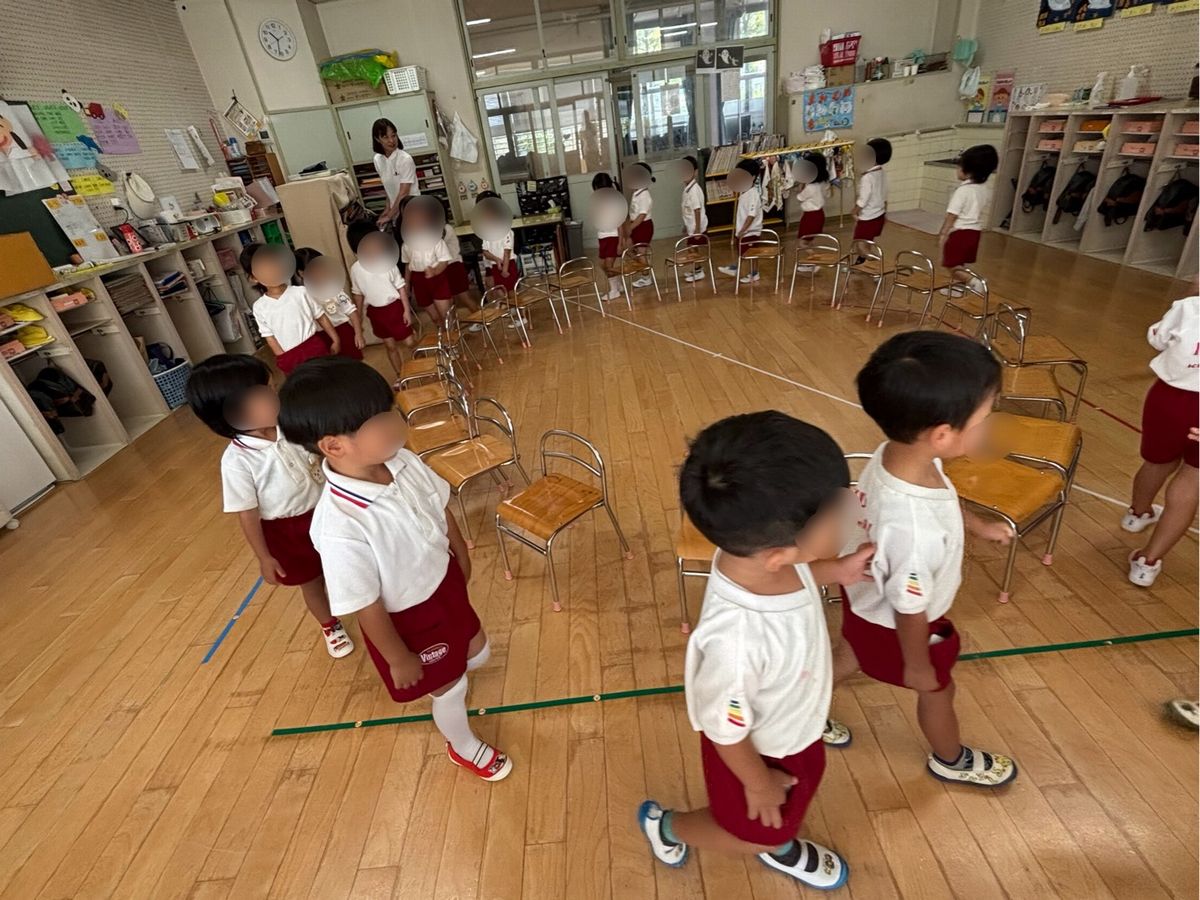 ３椅子取り２