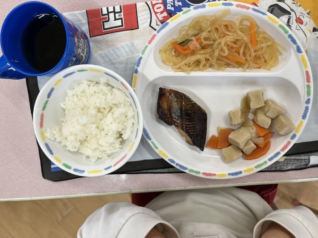 給食